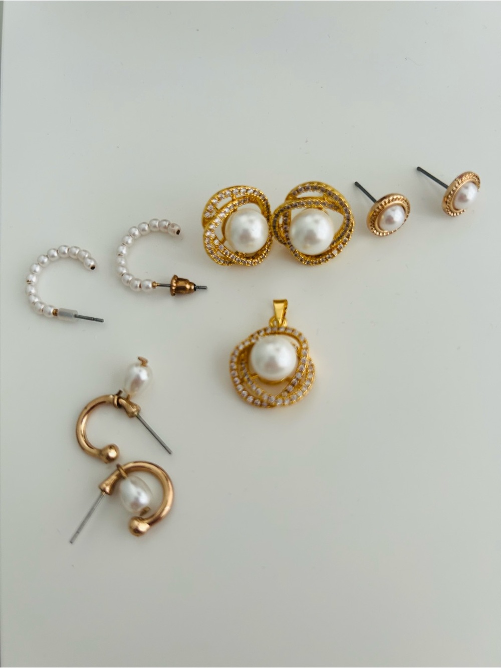 Gold Pearl & Crystal Swirl Stud Earrings - Classic Pearl Earrings
